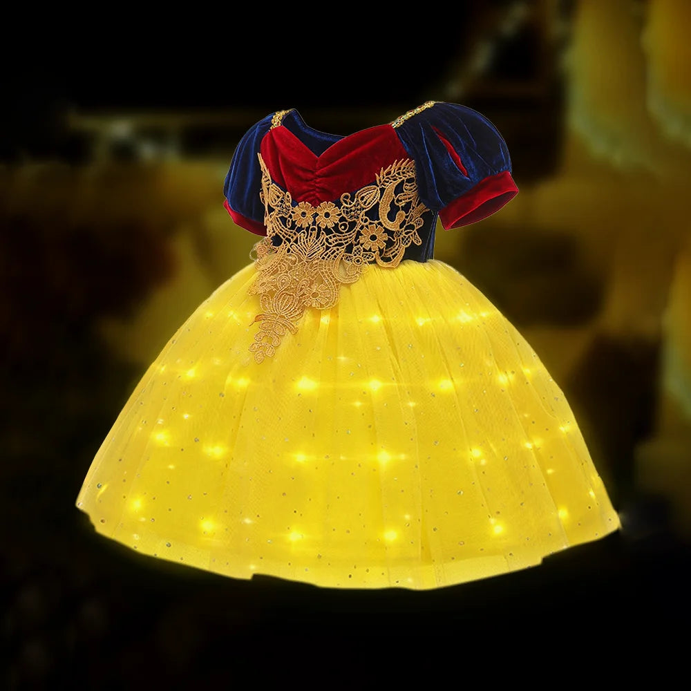 Snow White (Light Up Dress)