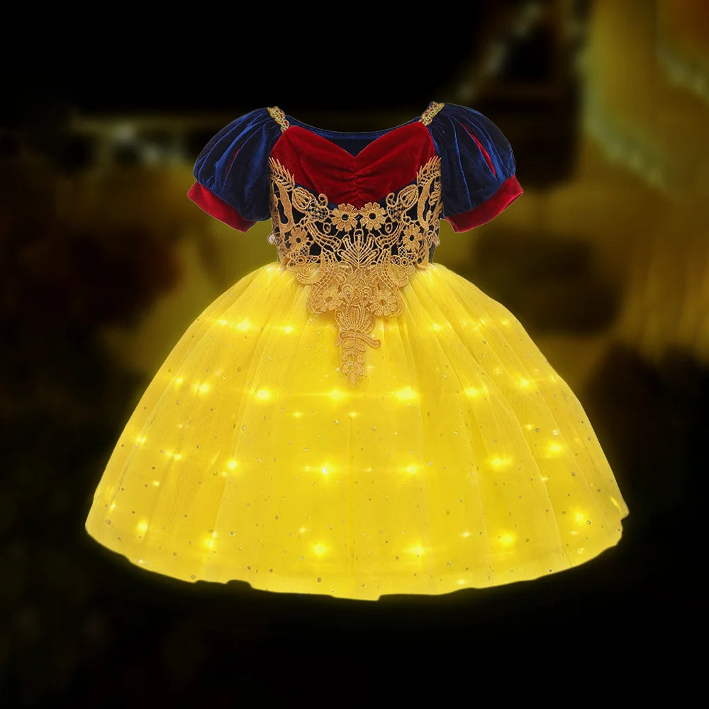 Snow White (Light Up Dress)